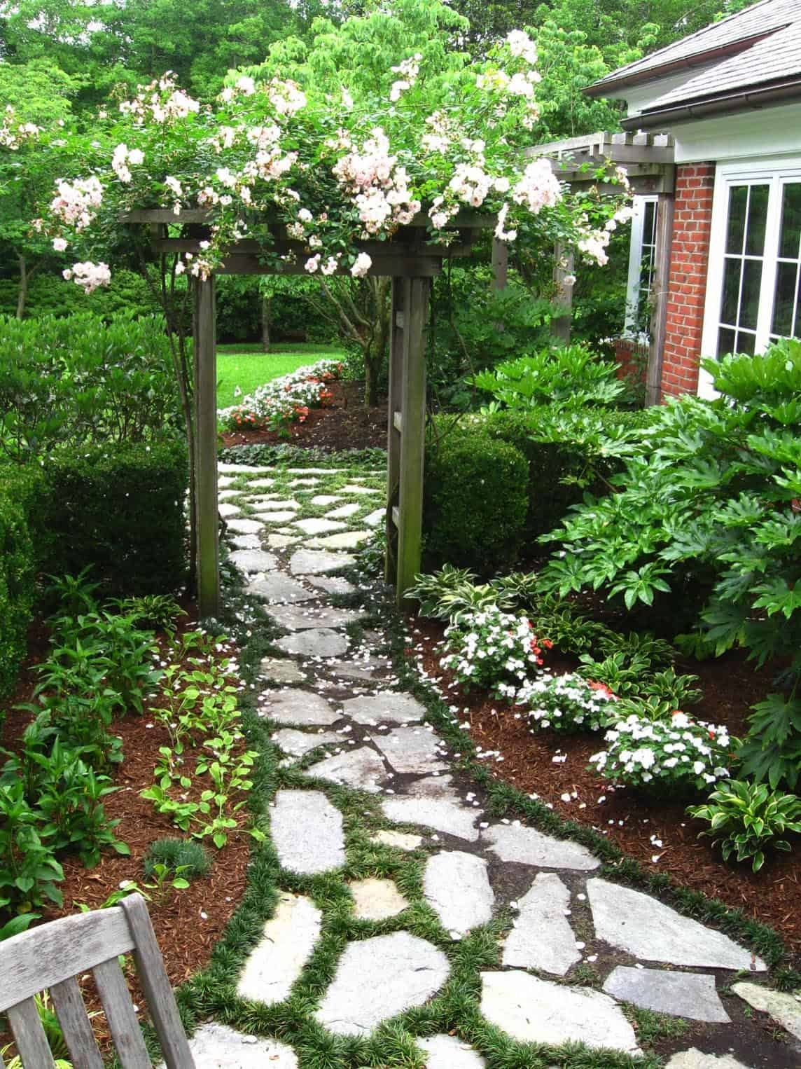 21 Inspiring Ideas For The Ultimate Garden Paths And Walkways | Garden ... intended for Garden Path Ideas
