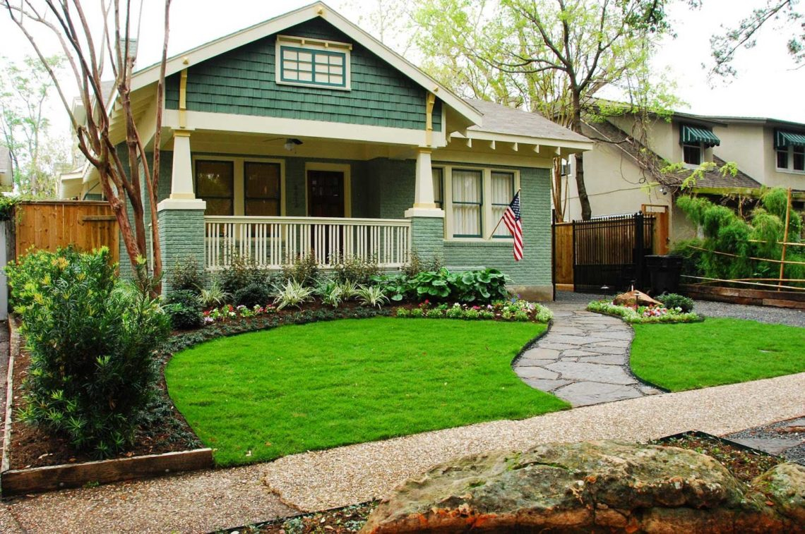 29 Curb Appeal Landscaping Ideas That Will Transform Your Home ... within Curb Appeal Roi Landscaping Projects