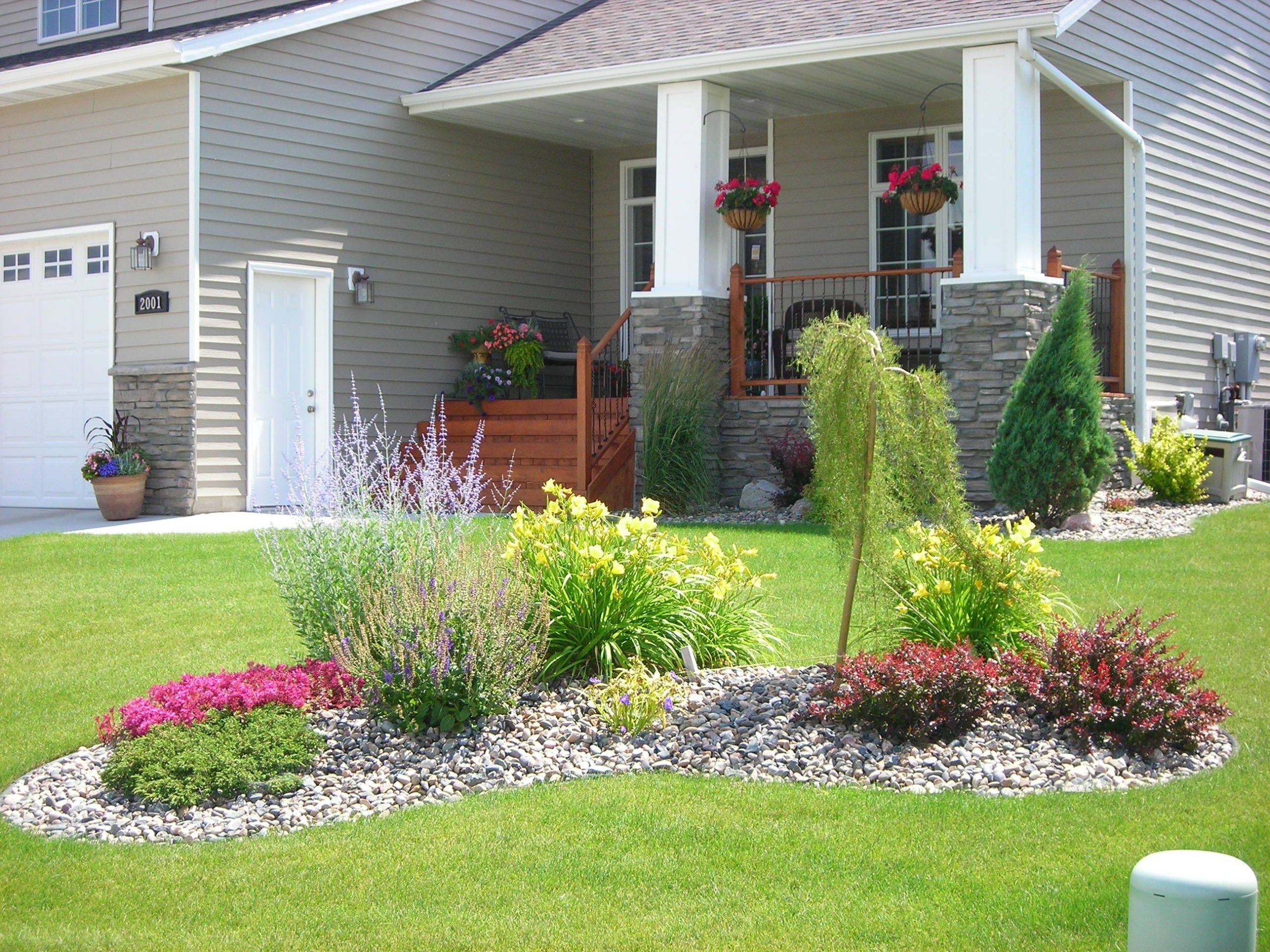 Curb Appeal Landscape Design Small Front Yard regarding Curb Appeal Roi Landscaping Projects