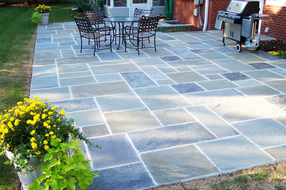 Flagstone Prices Per Ton, Pallet, Sf, & Type (2025) for Flagstone Patio Cost Per Square Foot