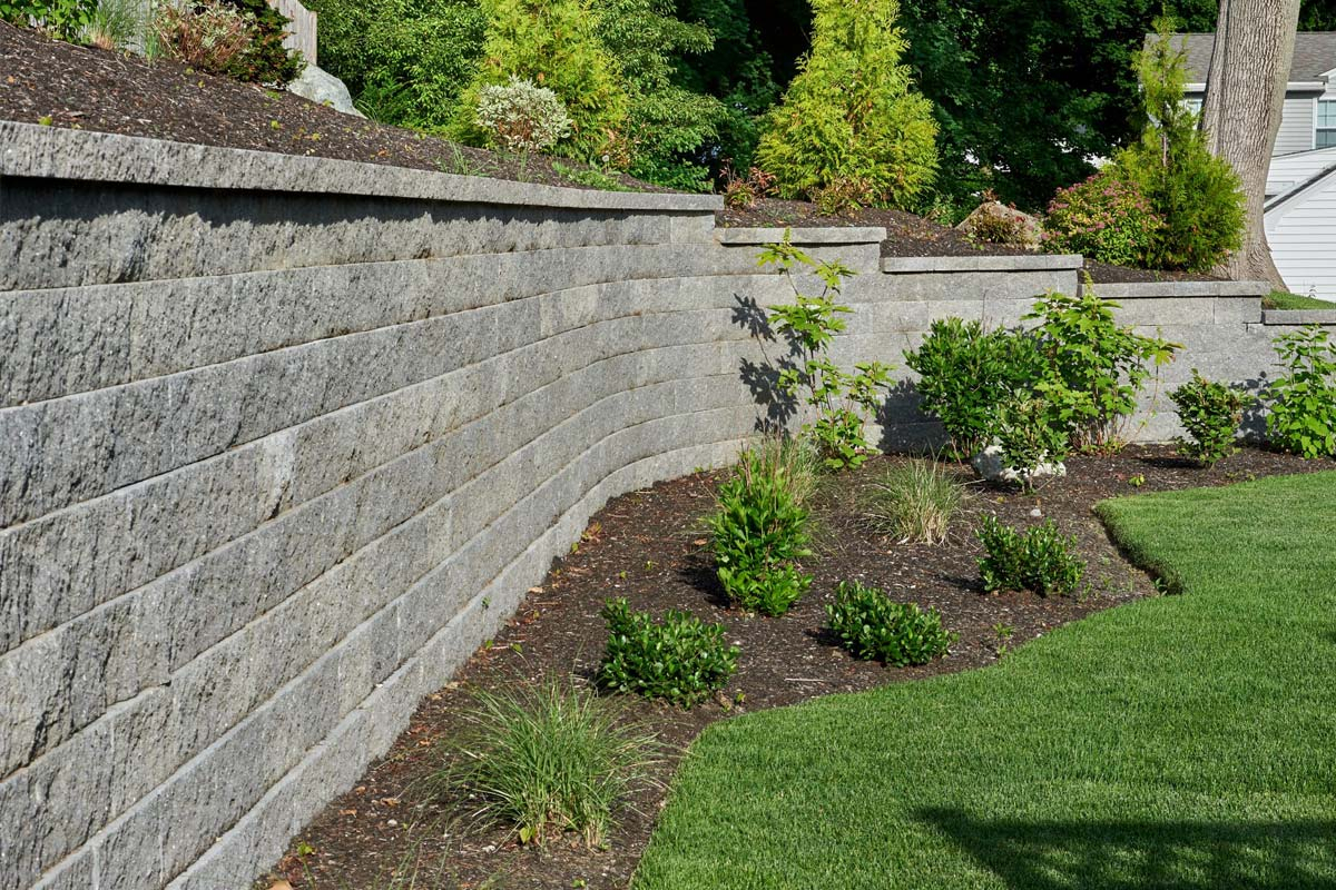 Inexpensive Retaining Wall Patio Inexpensive Retaining Wall Ideas with Retaining Wall Landscaping