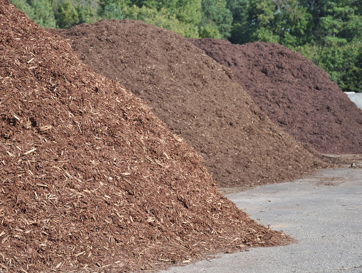 Mulch - Hoffman's Supply intended for How Local Landscapers Calculate Fair Delivery Rates for Large Orders