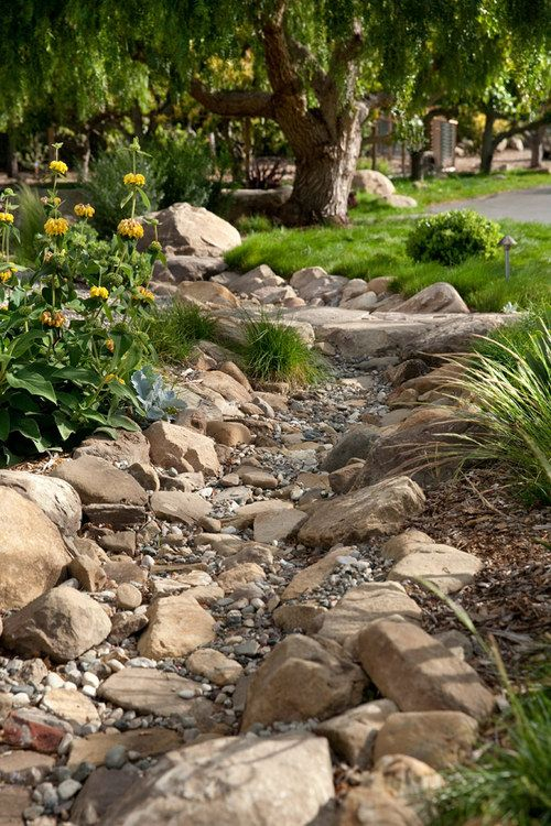 Dry Creek Bed Idea | Front Yard Landscaping, Backyard Landscaping, Dry ... throughout How To Build A Dry Creek Bed Diy
